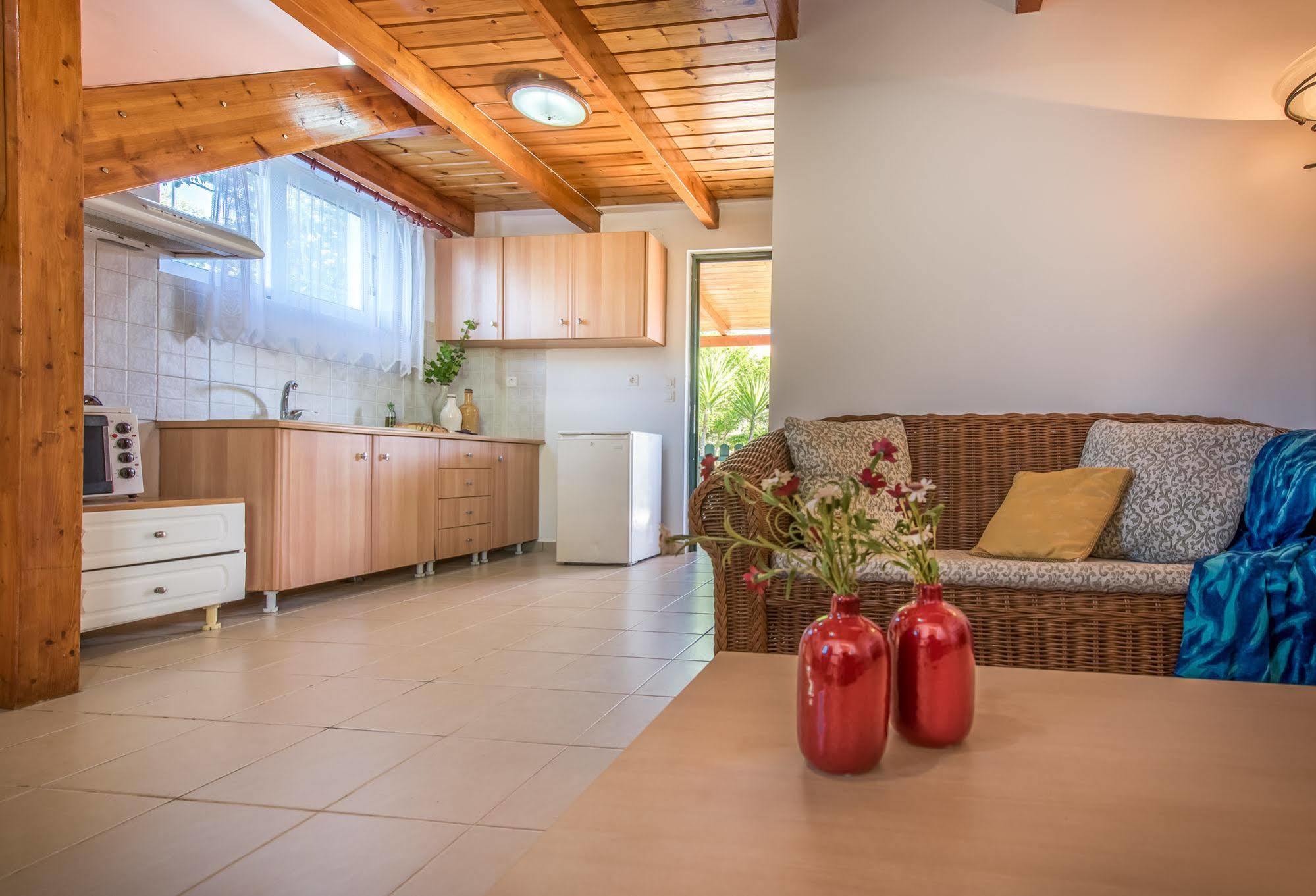 Lofos Soilis Aparthotel Tragaki Bagian luar foto