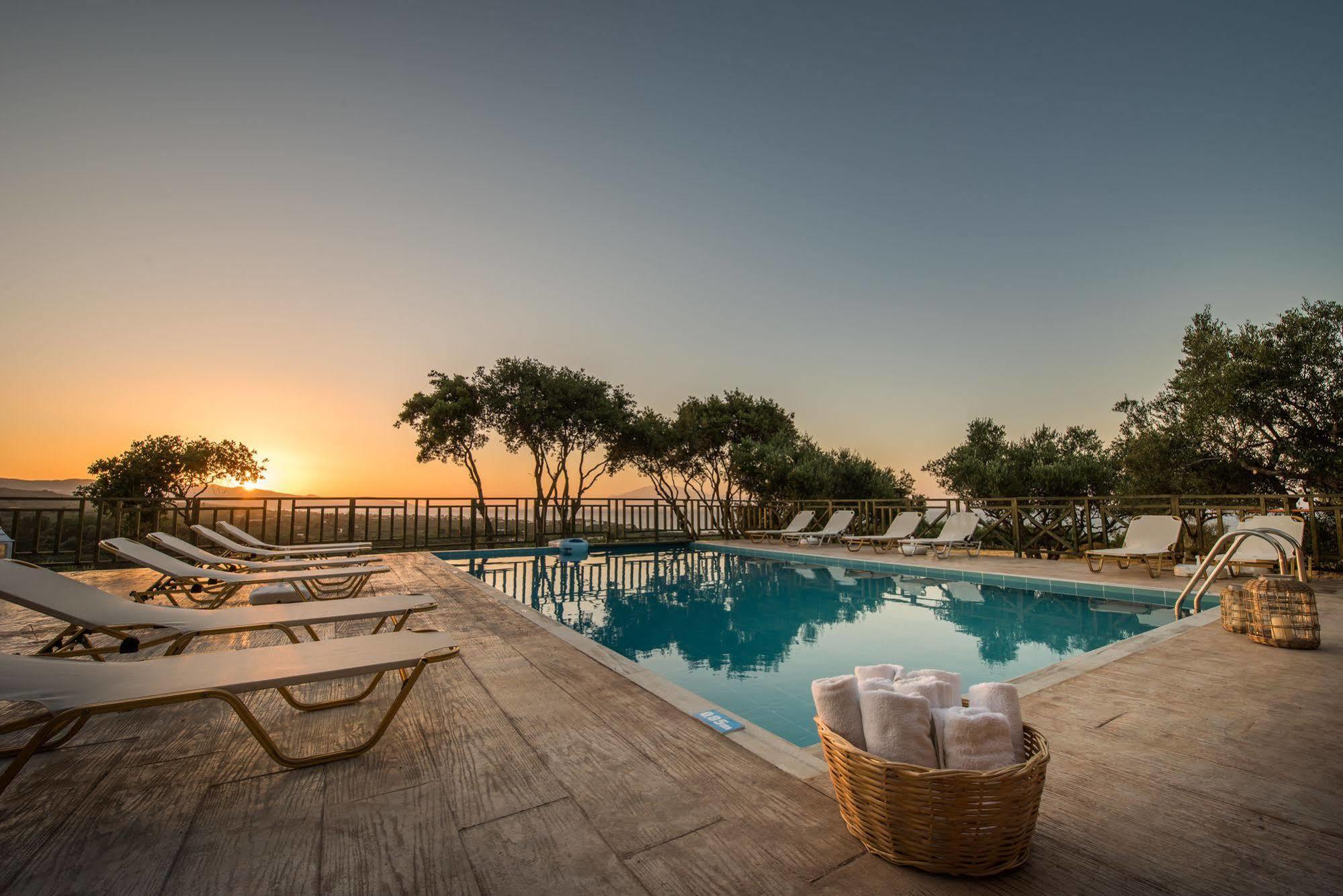 Lofos Soilis Aparthotel Tragaki Bagian luar foto